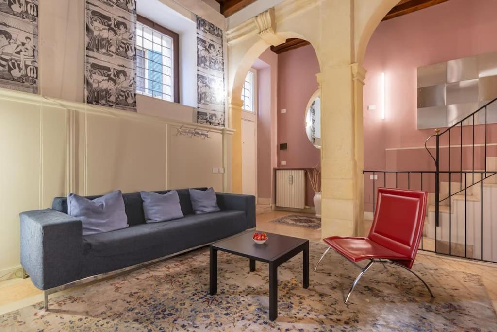 Appartamento Residenza Angels @Piazzadelleerbe Verona Esterno foto